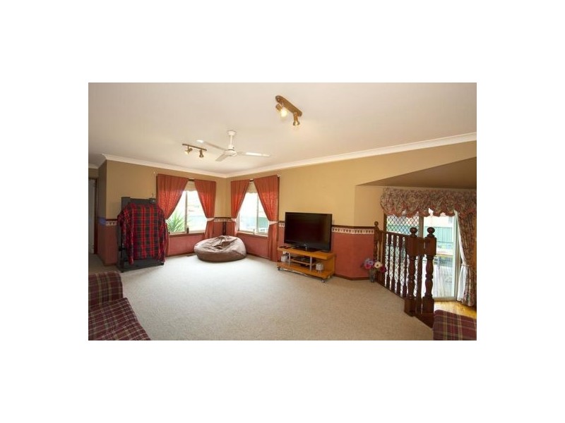 21 Lawson Avenue, Emu Plains NSW 2750