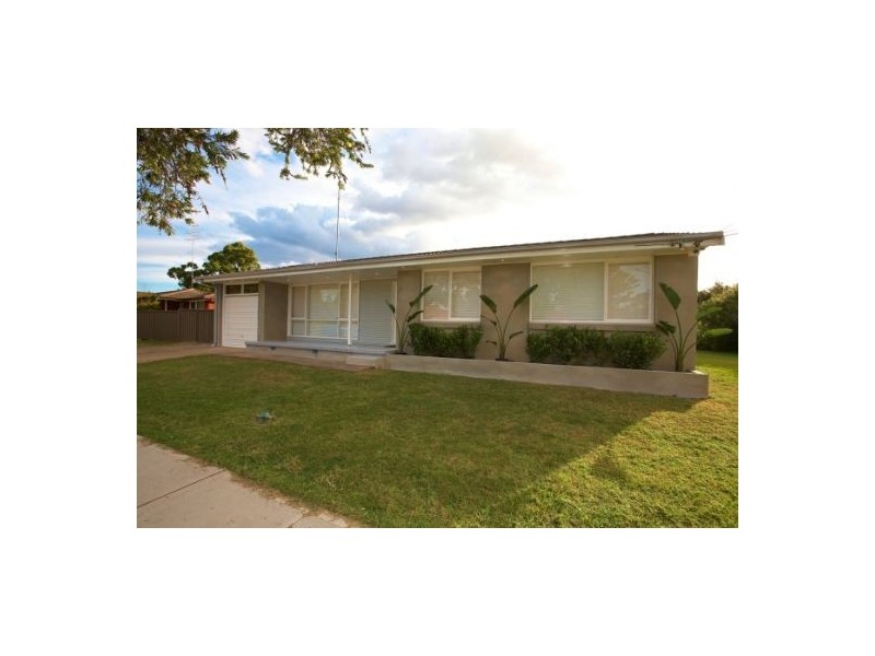 1 Parsons Avenue, South Penrith NSW 2750