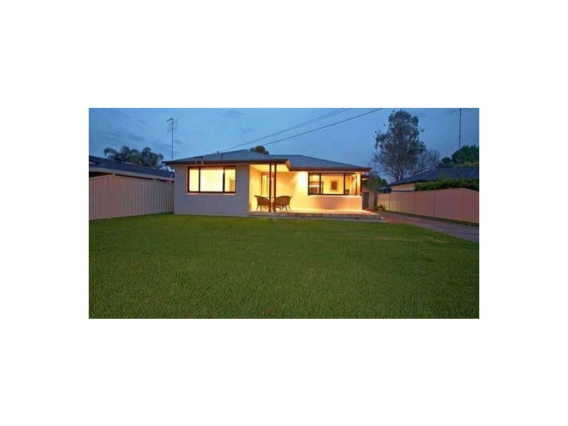 6 Emily Avenue, Emu Plains NSW 2750