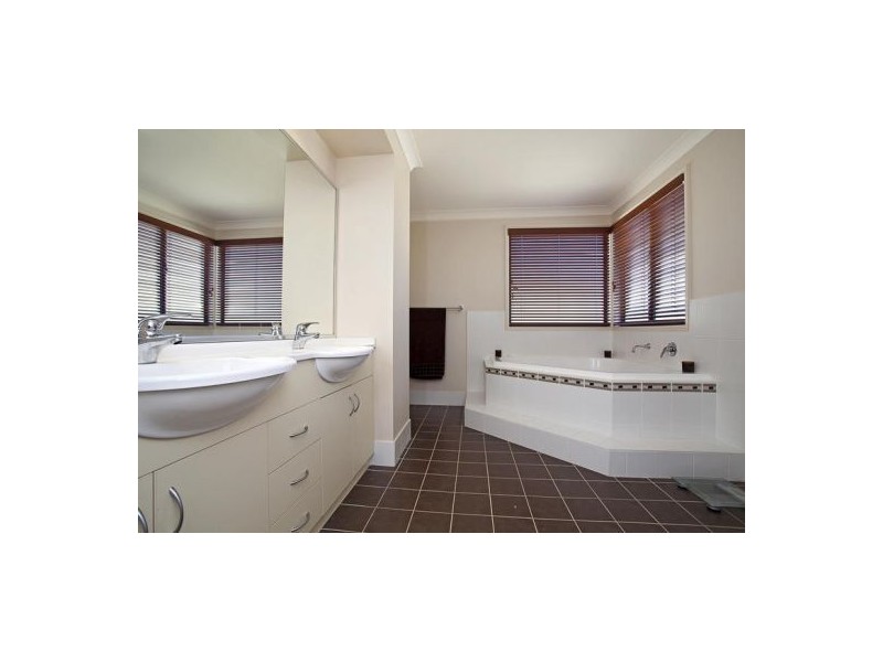 Glenmore Park NSW 2745