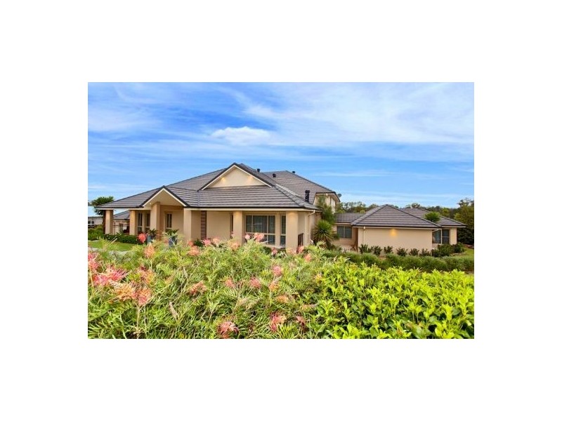 38 Portrush Cres, Luddenham NSW 2745