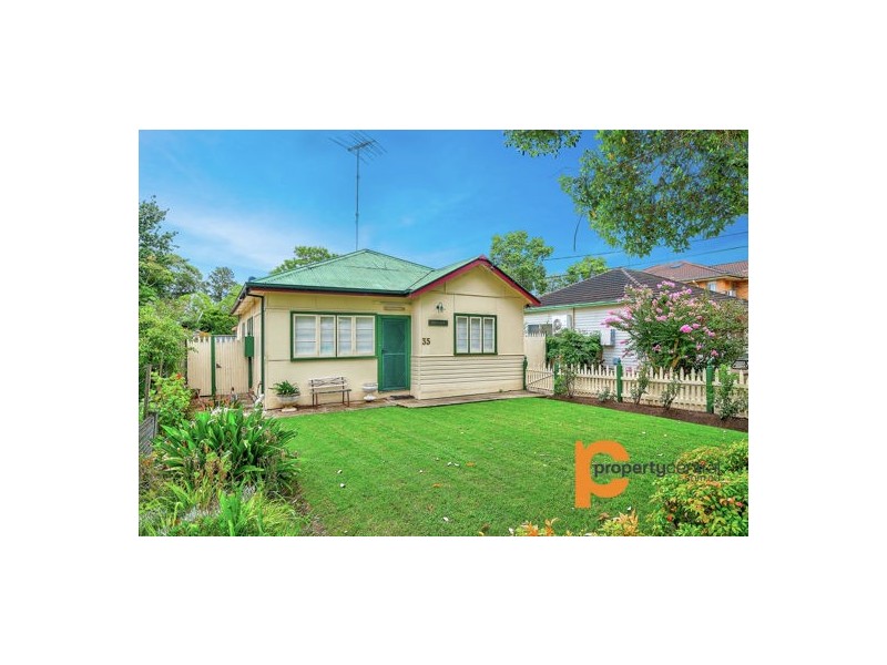 35 Brown Street, Penrith NSW 2750