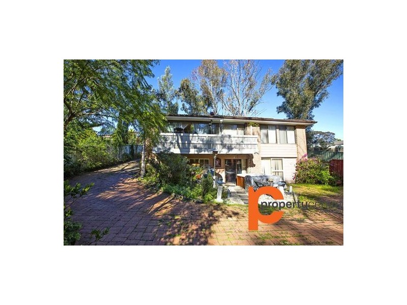 37 Holmegate Crescent, Cranebrook NSW 2749