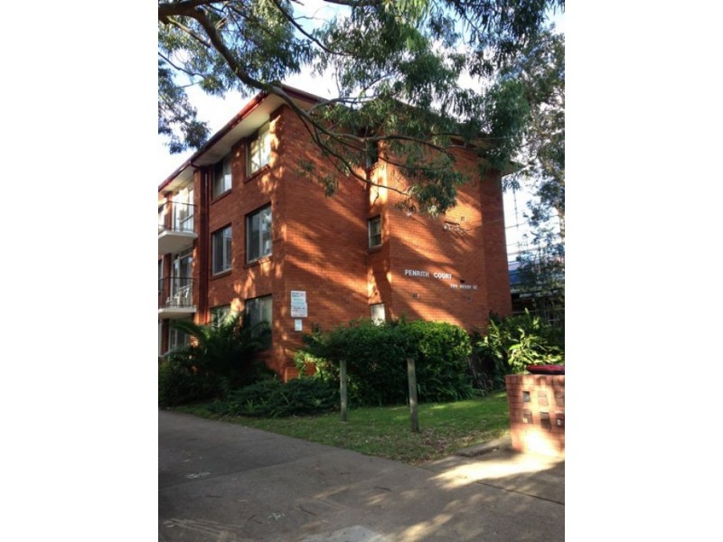 6/209 Derby Street, Penrith NSW 2750