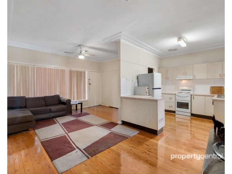 64 Elizabeth Crescent, Kingswood NSW 2747