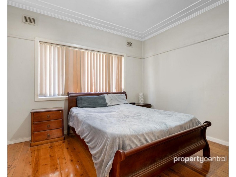 64 Elizabeth Crescent, Kingswood NSW 2747