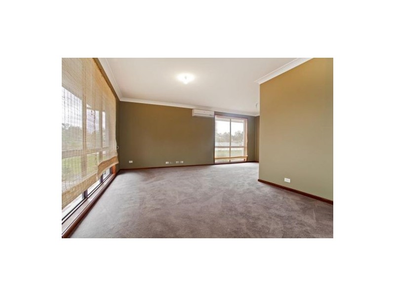 32 Tornado Crescent, Cranebrook NSW 2749