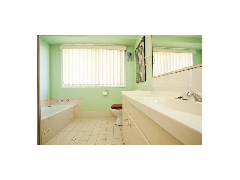 Claremont Meadows NSW 2747