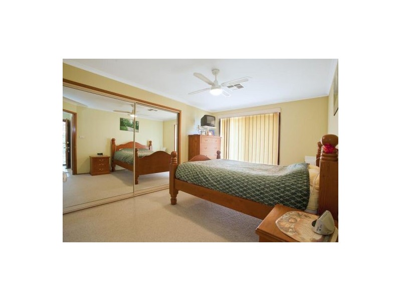 Claremont Meadows NSW 2747