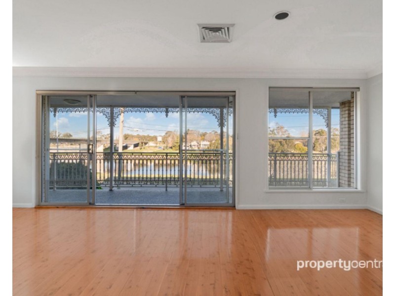 142 River Road, Leonay NSW 2750