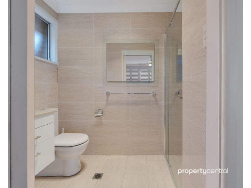 142 River Road, Leonay NSW 2750