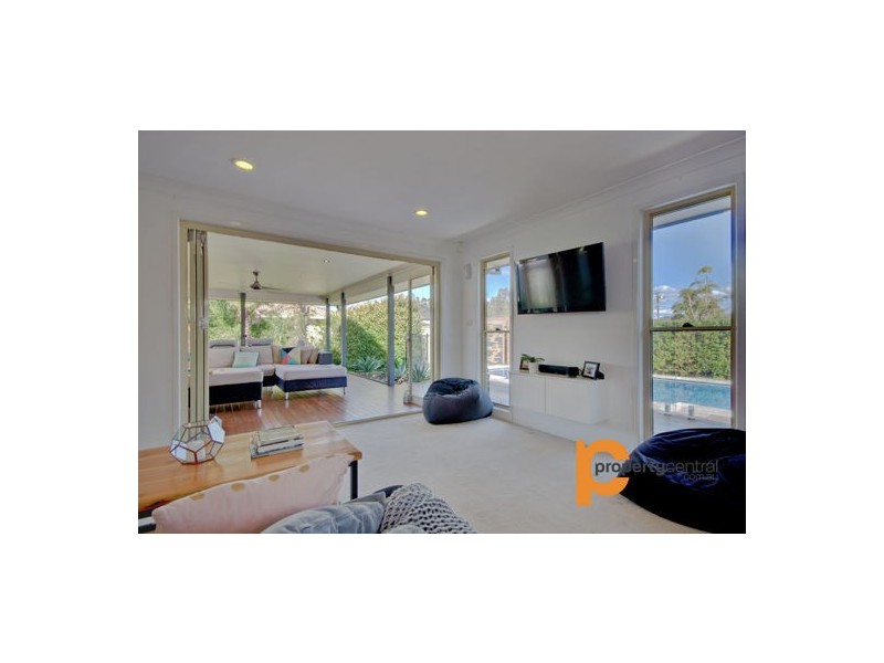 2 Tamina Place, South Penrith NSW 2750