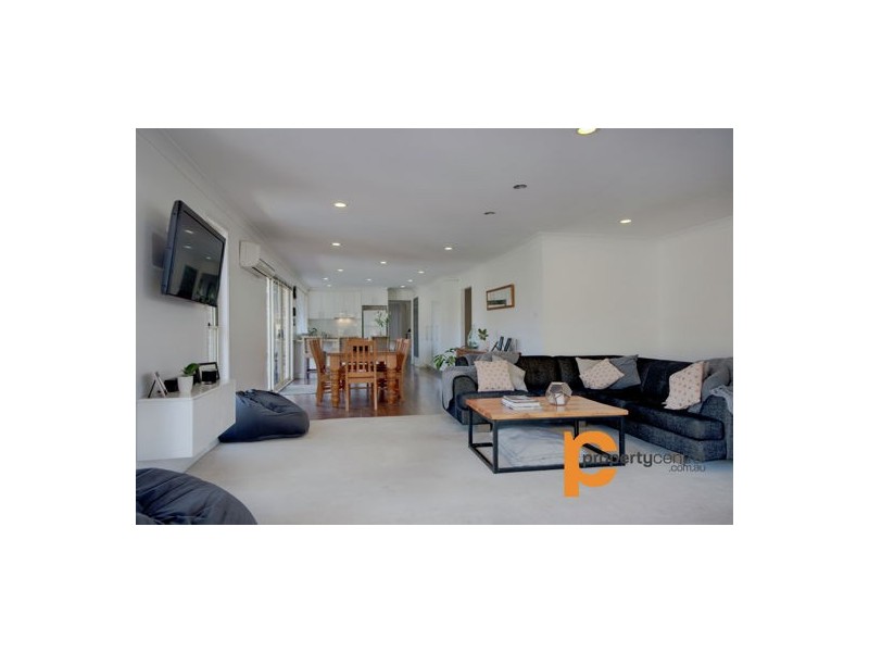 2 Tamina Place, South Penrith NSW 2750