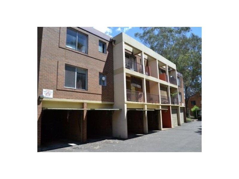 2c/9-19 York Road, Penrith NSW 2750