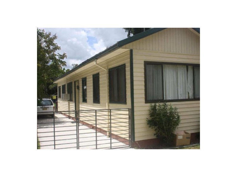 2/10 Brown Street, Penrith NSW 2750