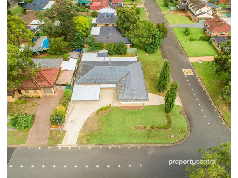 2 Henderson Crescent, Jamisontown NSW 2750