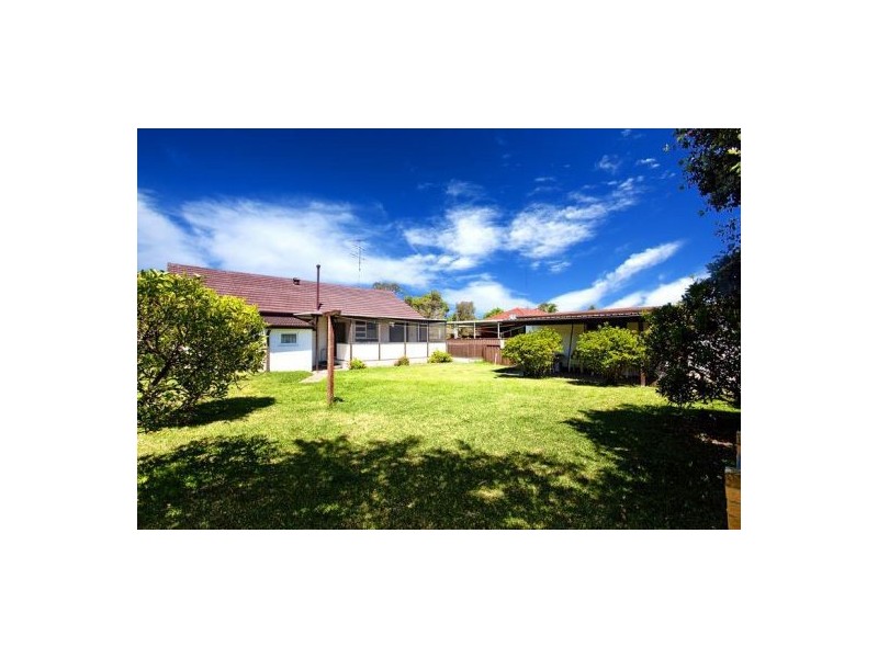 19 Westbank Avenue, Emu Plains NSW 2750