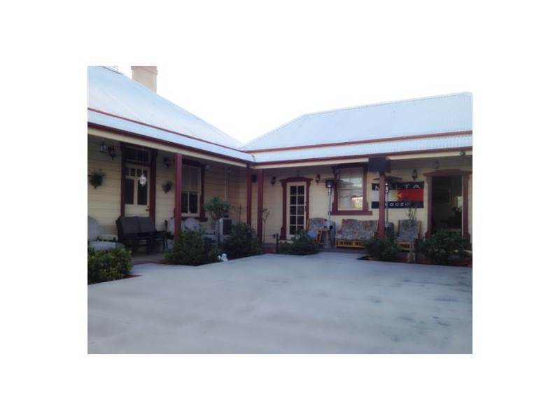 18 The Crescent, Penrith NSW 2750