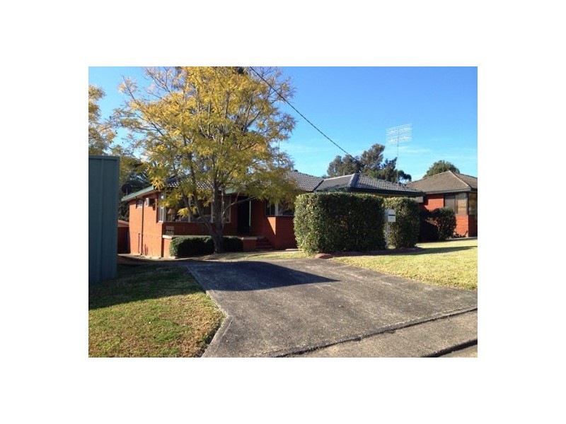 3 Burgess Road, South Penrith NSW 2750