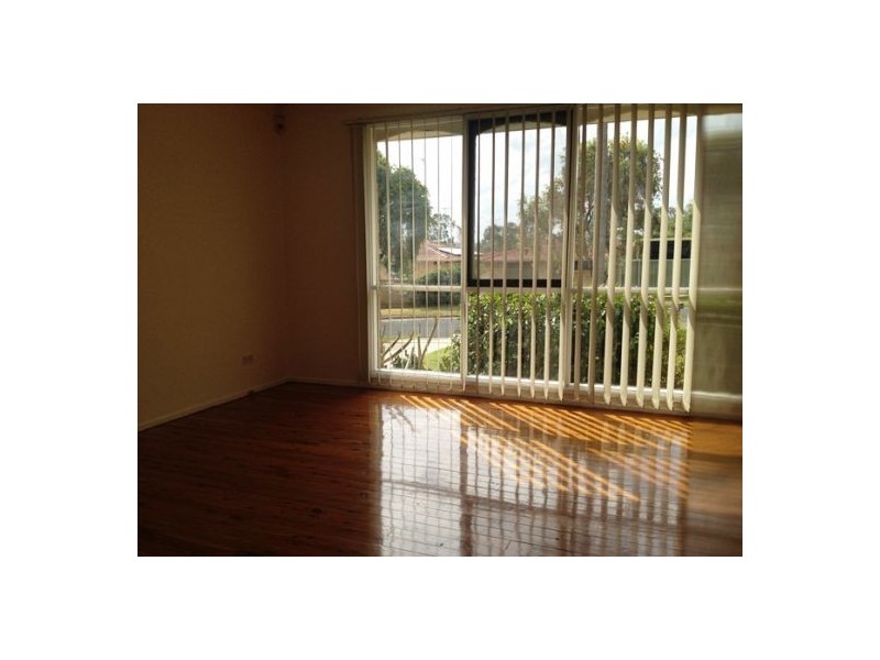 4 Gadara Drive, South Penrith NSW 2750