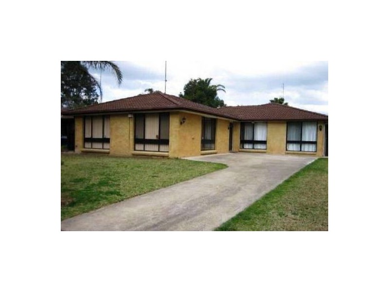 17 Karen Court, Cranebrook NSW 2749