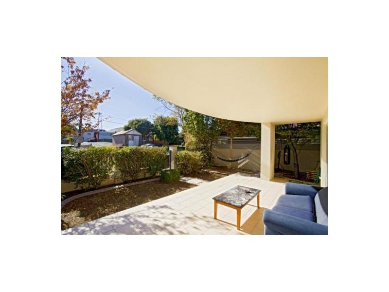 1/18-24 Higgins Street, Penrith NSW 2750