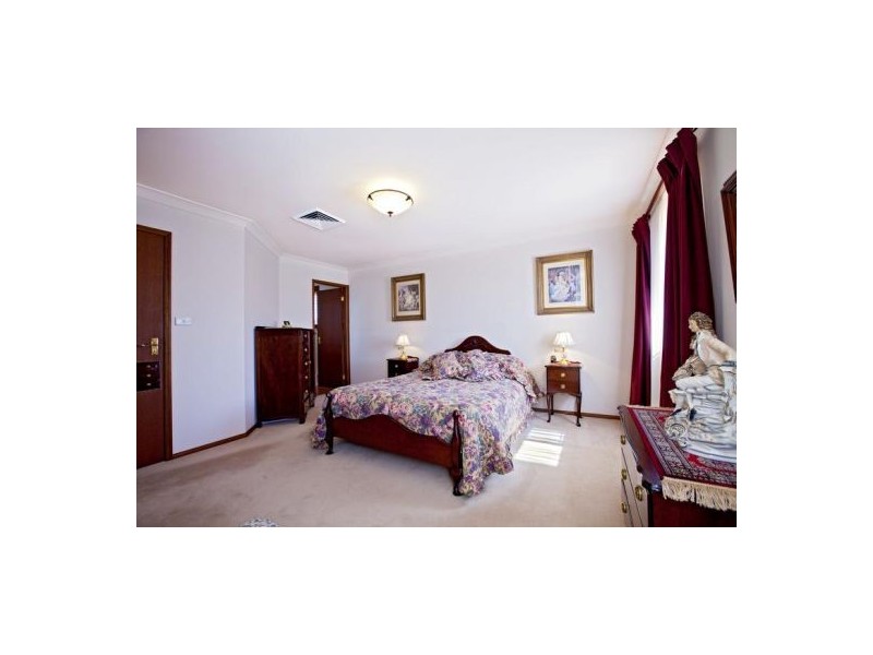 3 Isca Place, Glenmore Park NSW 2745