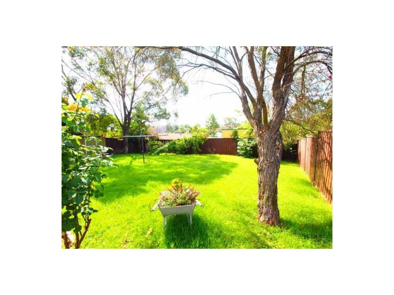 21 Fireball Avenue, Cranebrook NSW 2749