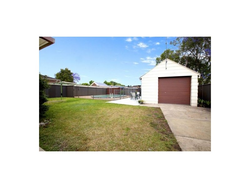 10 Dewdney Avenue, Emu Plains NSW 2750