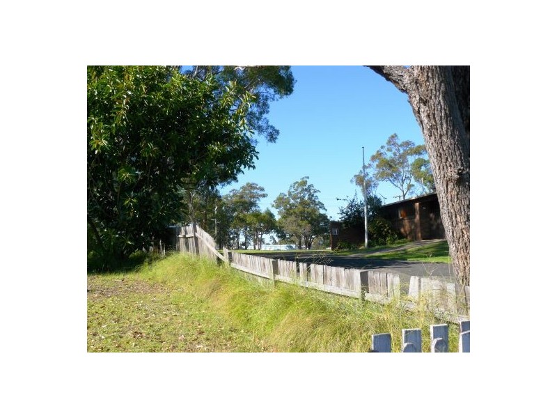 42 Nineteenth Street, Warragamba NSW 2752