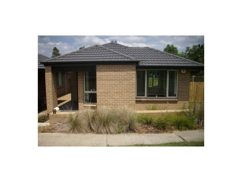 14 Guillemot St, Cranebrook NSW 2749