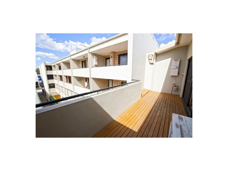 32/282 High Street, Penrith NSW 2750