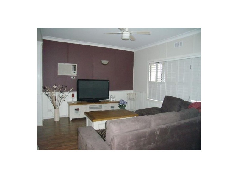 2 Ninth Street, Warragamba NSW 2752
