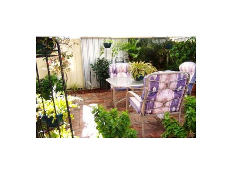 1/42 Goldmark Crescent, Cranebrook NSW 2749