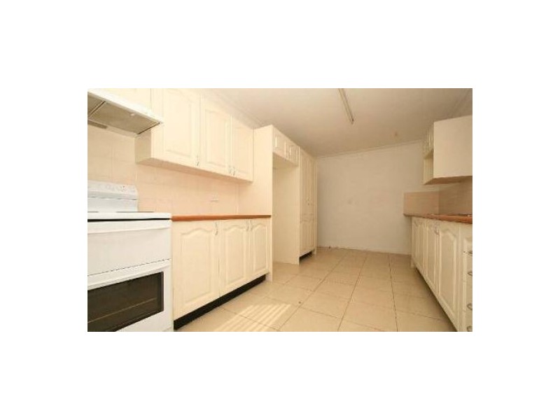 8 Bunyan Road, Leonay NSW 2750