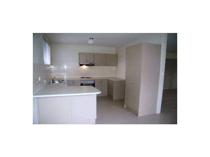 8/5. Fourteenth Street, Warragamba NSW 2752