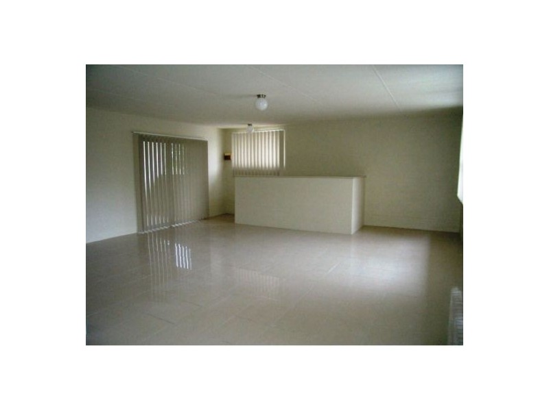 8/5. Fourteenth Street, Warragamba NSW 2752