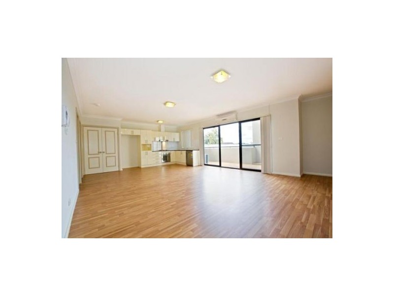 32/282 High Street, Penrith NSW 2750