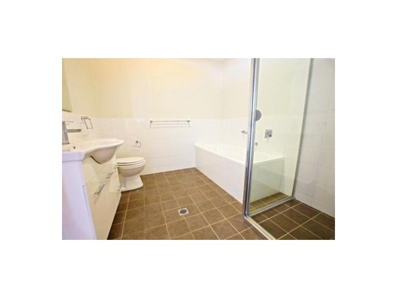 32/282 High Street, Penrith NSW 2750