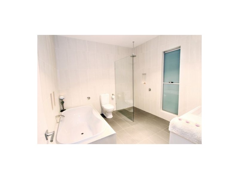 13 Tea Tree Glen, Jamisontown NSW 2750