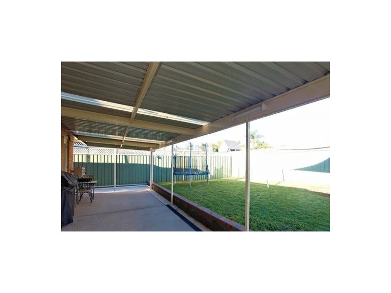 13 Mozart Place, Cranebrook NSW 2749