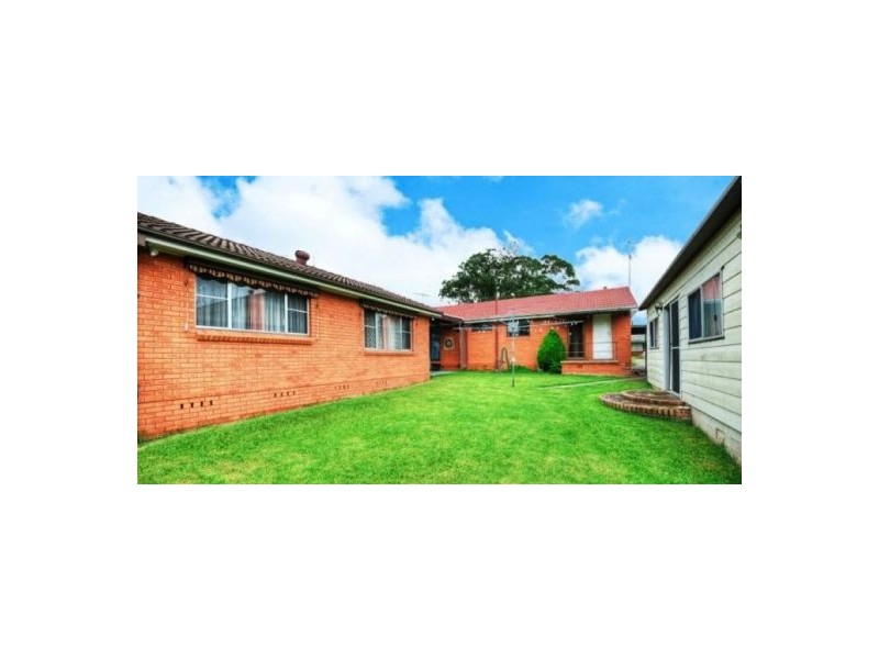 24 Grandview Drive, South Penrith NSW 2750