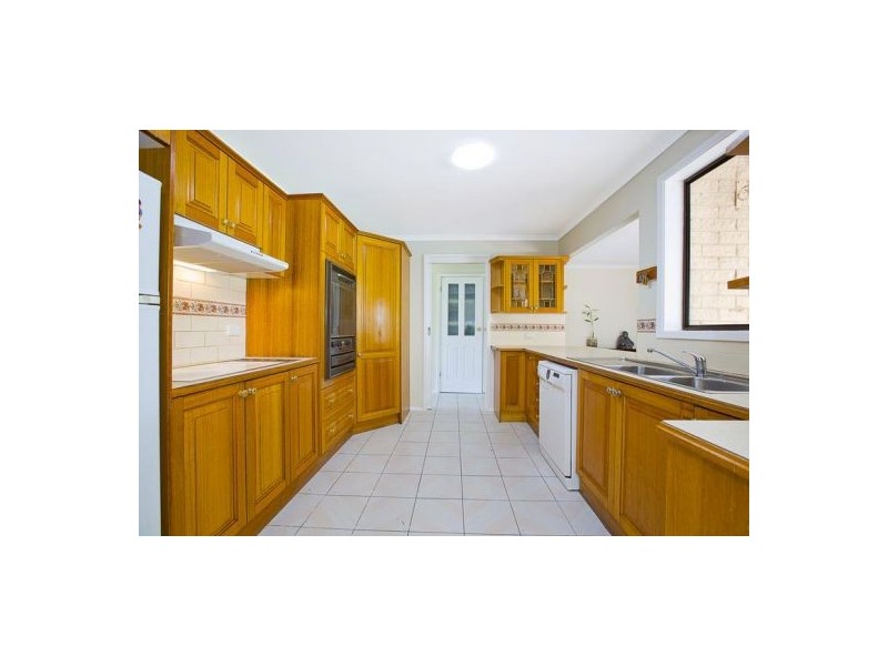 19 Bunyan Rd, Leonay NSW 2750