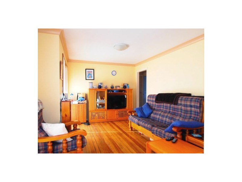 60. Third Street, Warragamba NSW 2752