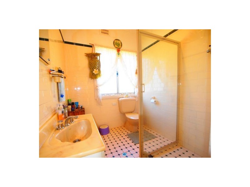 92. Third Street, Warragamba NSW 2752