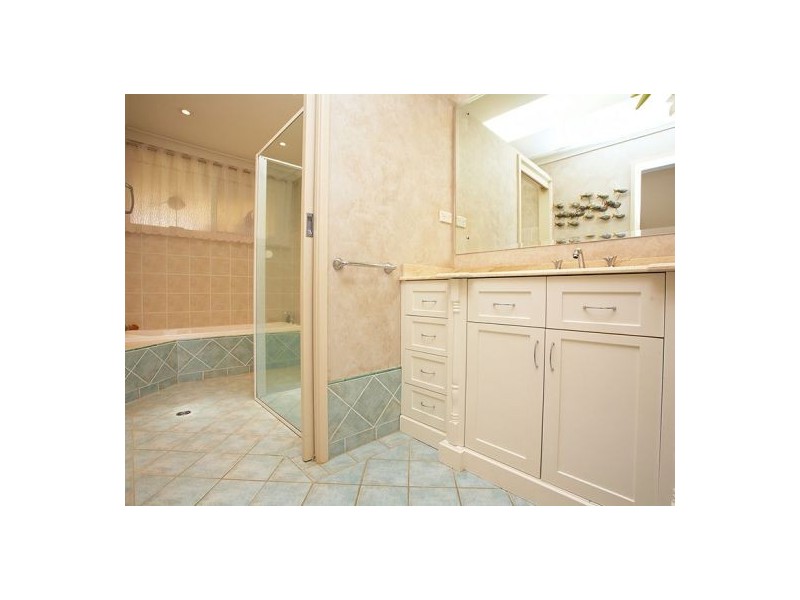 25 Dallas Avenue, South Penrith NSW 2750