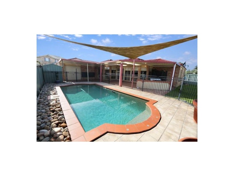 18 Ormonde Close, Glenmore Park NSW 2745