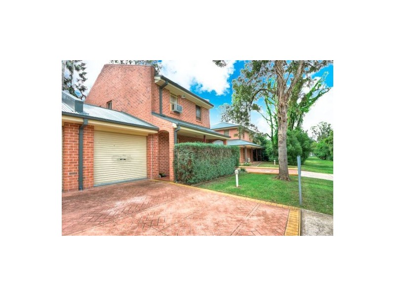 8/10. First Street, Kingswood NSW 2747