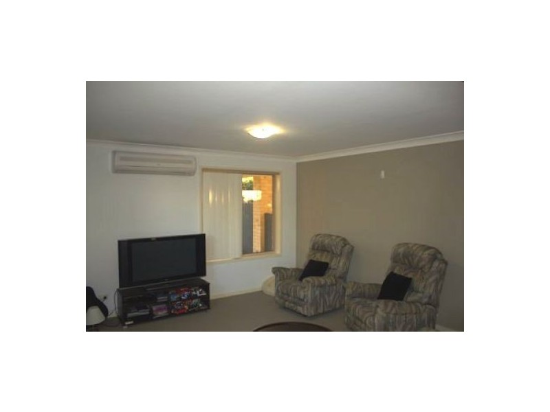 1/62 Cam Street, Cambridge Park NSW 2747