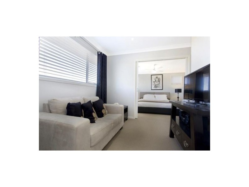 12 Wedgebill Place, Cranebrook NSW 2749